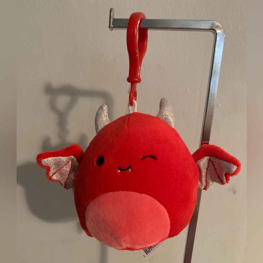 Squishmallow KARLIE Red Devil Bat Clip Metallic Horns Halloween 2003 NWT